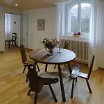 Justingerweg Апартаменти *