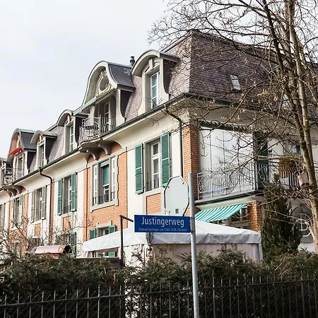 Luxury Justingerweg Apartment *